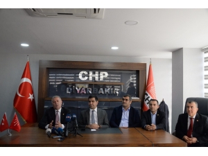 Chp’li Doktor Vekiller Sağlık Çalıştayı İçin Diyarbakır’da