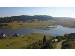 Akyazı Doğa Yürüyüşleri Acelle’den Sultanpınar’a Devam Ediyor