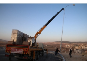 Büyükşehir Bulvarları Aydınlatıyor