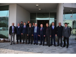 Azar, Obezite Ve Diyabet Uygulama Ve Araştırma Merkezi’ni Ziyaret Etti