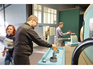 Uşaklı Öğrenciler “Gelecek İçin Ar-ge” Etkinliğine Katıldı