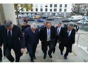 Çevre Ve Şehircilik Bakanı Mehmet Özhaseki Köln’de