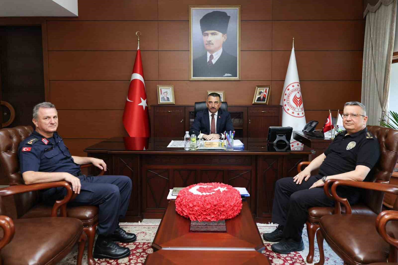 vali-hacibektasoglu-baskanliginda-asayis-ve-guvenlik-toplantisi-yapildi