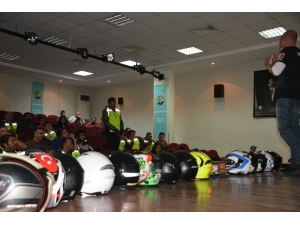 Aliağa’da Motosiklet Tutkunlarına Eğitim