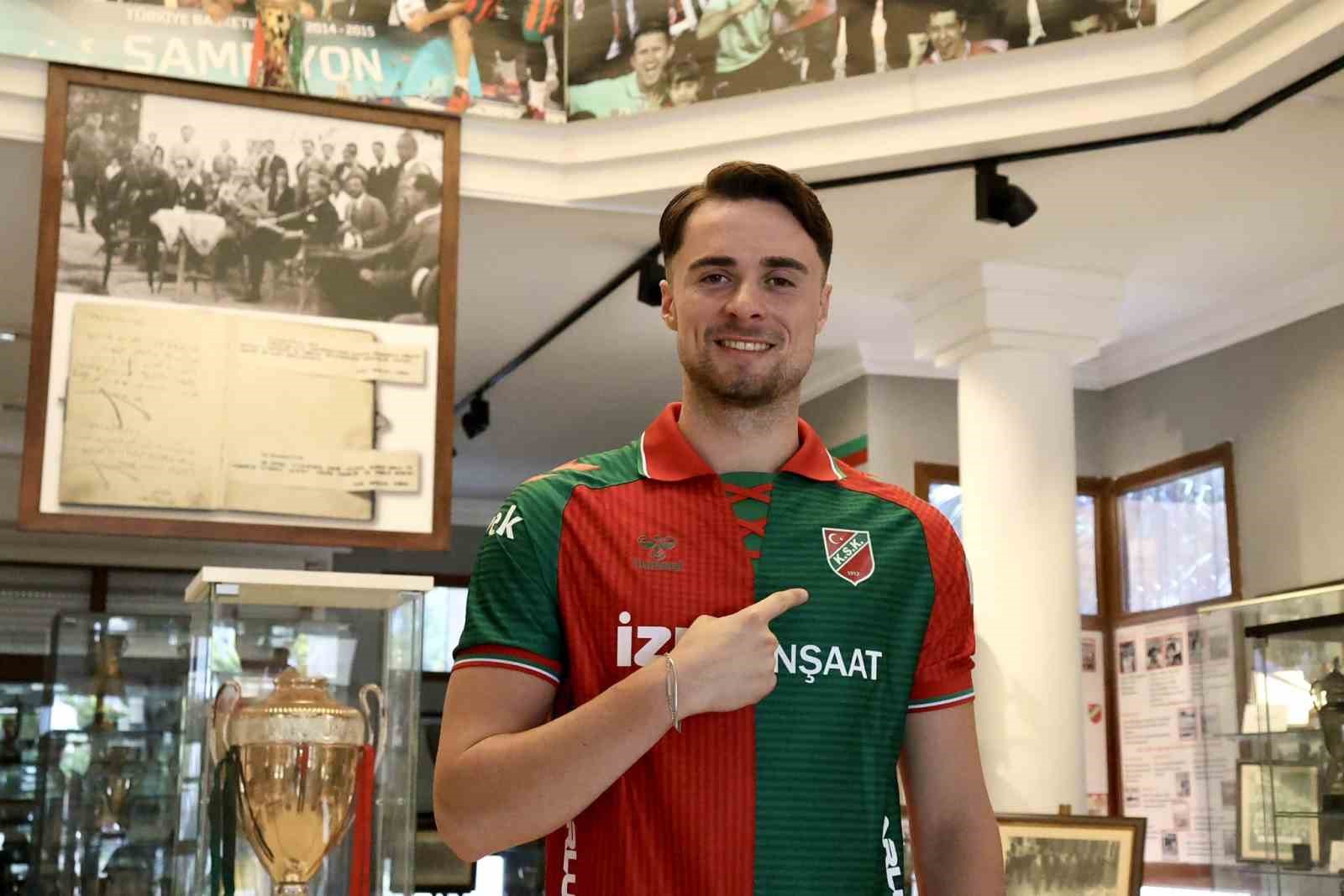 karsiyaka-alpay-eroglu-ile-yeni-sozlesme-imzaladi