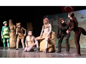 ‘La Fonten Orman Mahkemesinde’ Vanlı Çocuklarla Buluştu