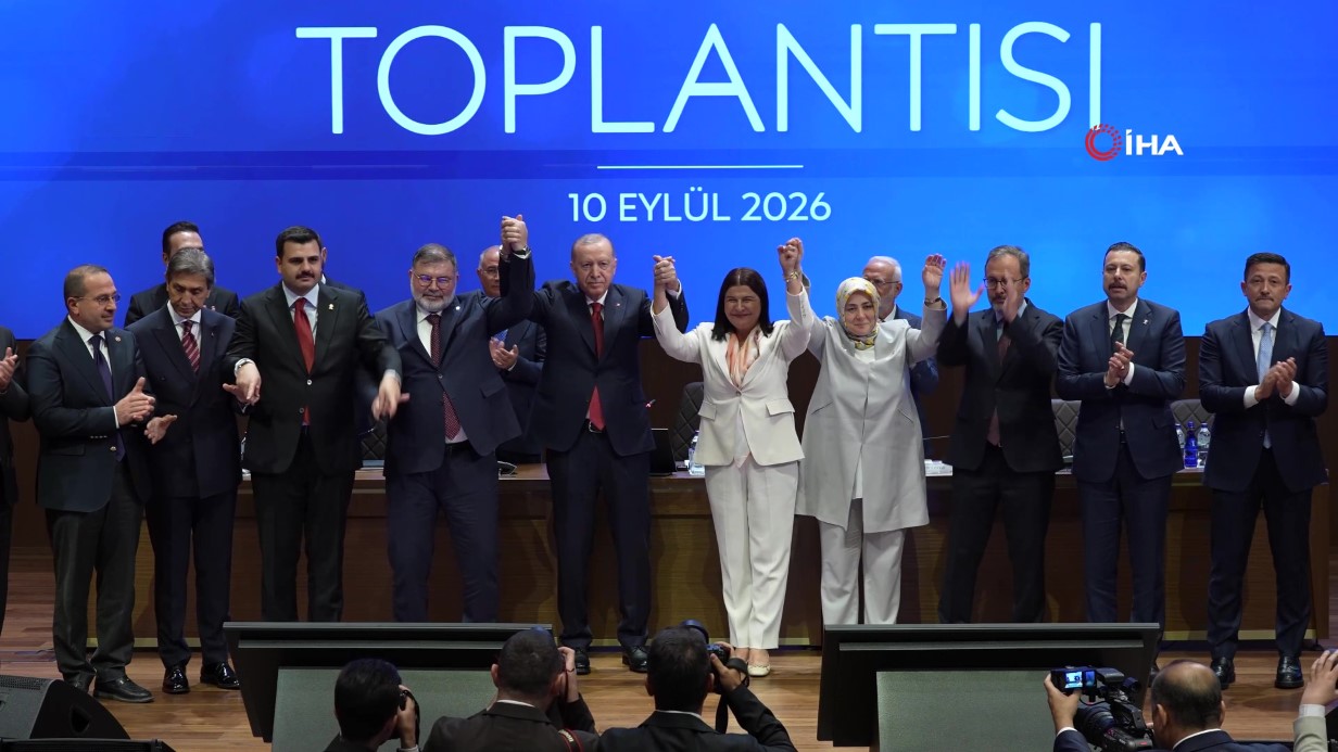 4-belediye-baskani-daha-ak-parti-ye-katildi
