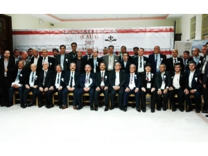 Rektör Karabulut İran’da Maub Toplantısına Katıldı