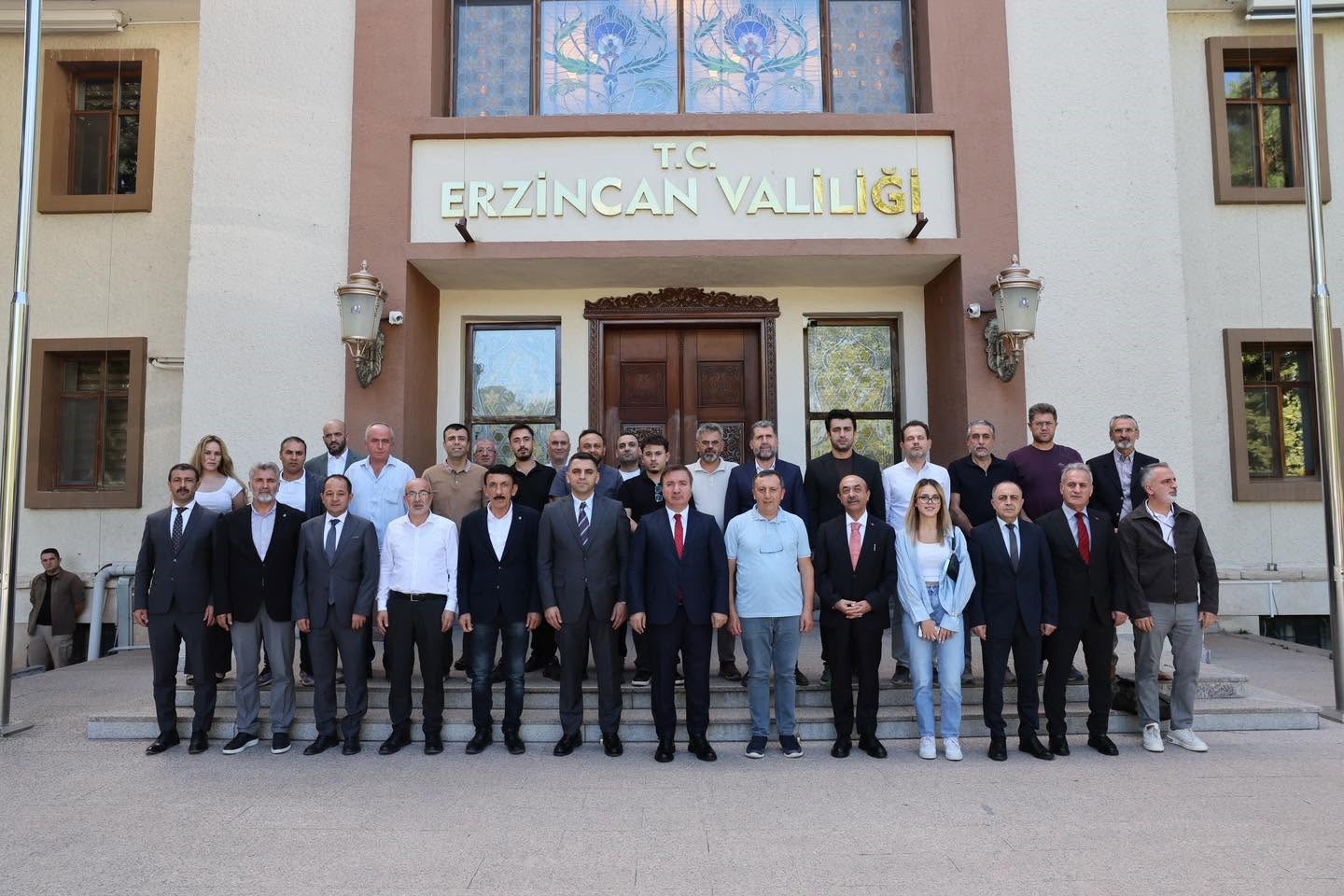 erzincan-da-turizm-ve-konaklama-sektoru-degerlendirildi