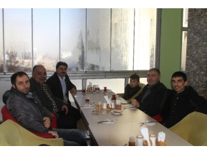 Morkoç, Esob’a Aday