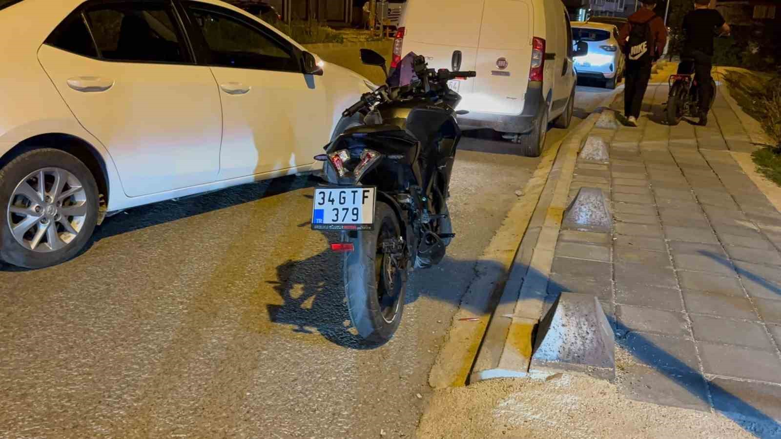 duzce-de-motosikletler-carpisti-3-yarali