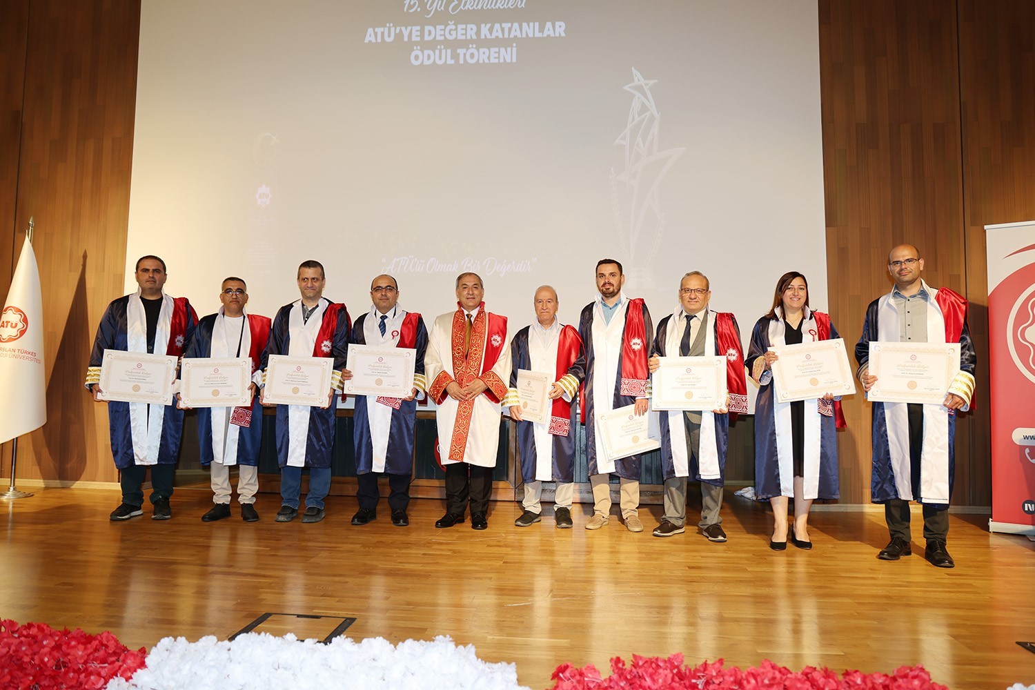 atu-15-yilini-atu-ye-deger-katanlar-odul-toreni-ile-kutladi