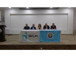 Silifke’de ’Kariyer Planlama Ve Yönetimi’ Paneli Düzenlendi