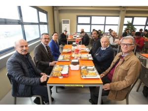 Başkan Köşker Çevre Ödüllü Fabrikada