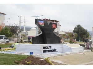 Hocalı Anıtı Tamamlandı
