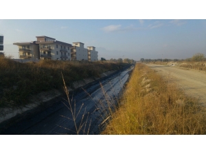 Karaali Mahallesinde 5 Kilometrelik Dere Temizlik Çalışması