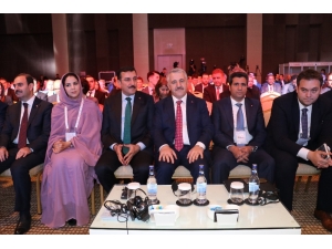 Bakan Tüfenkci: "Her 4 Kişiden Birisi İnternetten Alışveriş Yapıyor"