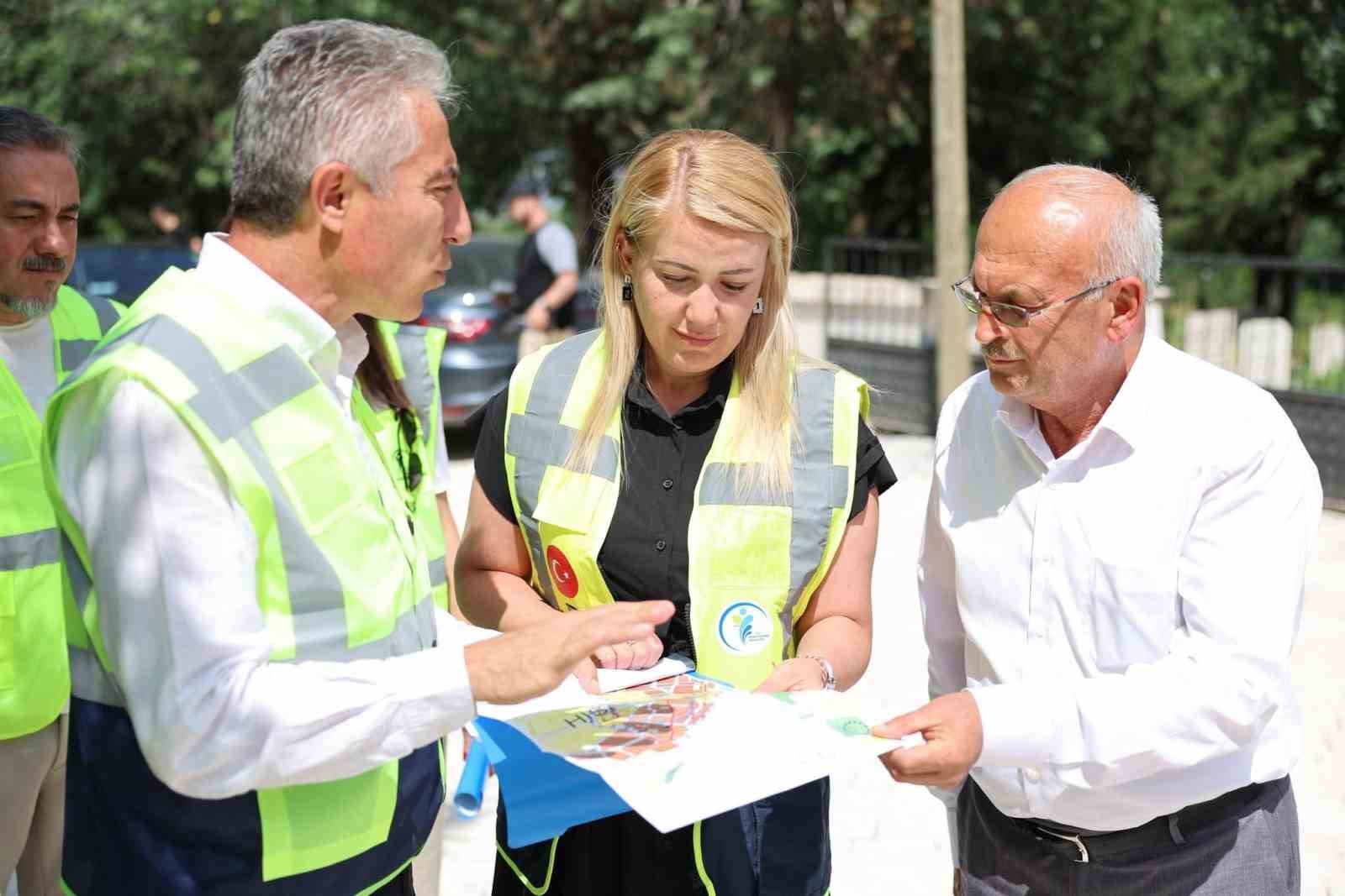 merkezefendi-de-yol-calismalari-araliksiz-suruyor