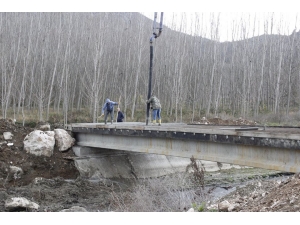 Vezirhan’da Köprü Çalışmalarının Sonuna Gelindi