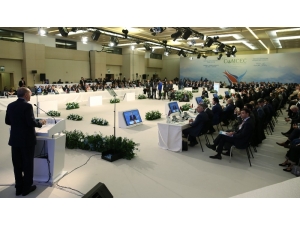 Cumhurbaşkanı Erdoğan: “İslam Dünyası Olarak Bir Fitne Döneminden Geçtiğimiz Aşikardır”