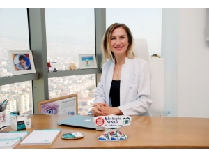 Masa Başı Çalışanlar Da Göz Problemine Dikkat