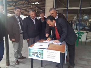 Pazarlar’da Yerli Otomobil İçin İmza Kampanyası