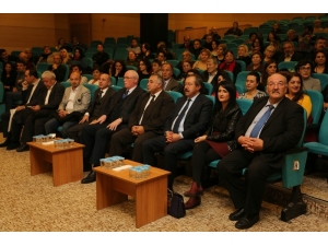 Eskişehirliler Aşık Mahzuni Şerif’i Unutmadı