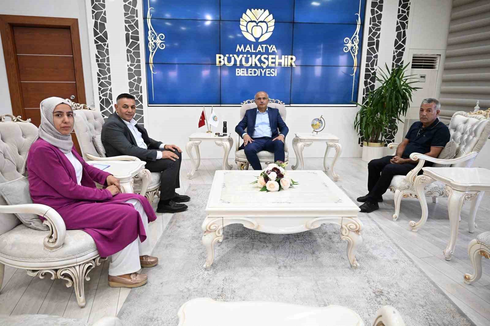 malatya-da-j-plakali-araclarin-calisma-suresi-yil-sonuna-kadar-uzatildi