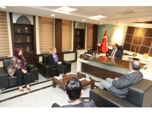 Demet Sabancı’dan Büyükşehir Belediyesine Ziyaret