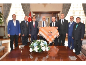 Vali Güvençer’e Keşkek Ve Cirit Etkinliğine Davet