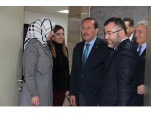 Ak Parti Genel Başkan Yardımcısı Karacan Düzce’de