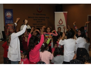 Kan Hastası Çocuklar Gönüllerince Eğlendi