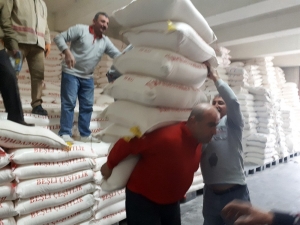 Un Herkül’ü 7 Un Çuvalını Birden Sırtladı