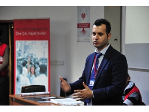 Beü’de Kök Hücre Bilgilendirme Ve Bağış Etkinliği