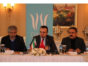 Güray: “İran Halkıyla Et Tırnak Gibiyiz”