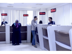 Vezneler Bu Hafta Sonu Da Açık