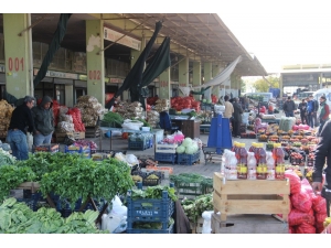 Sebze Ve Meyve Fiyatlarında Aşırı Artış Beklenmiyor