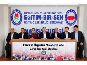 Eğitim Bir-sen’den ‘Öğretmene Değer’ Çağrısı