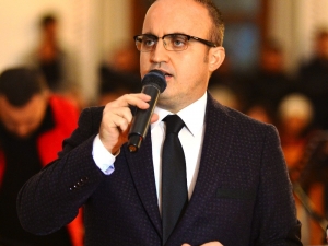 Turan, "Öğretmenler Aydınlık Geleceğin Mimarlarıdır"