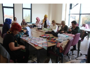 Samek’te Dersler Devam Ediyor