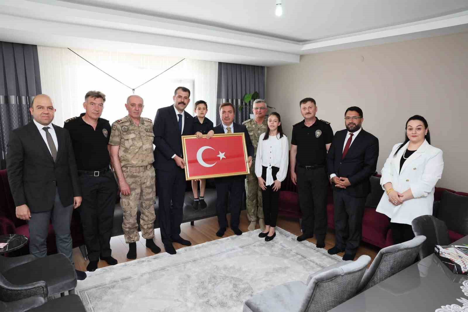 15-temmuz-un-kahraman-gazisine-devletin-vefa-eli