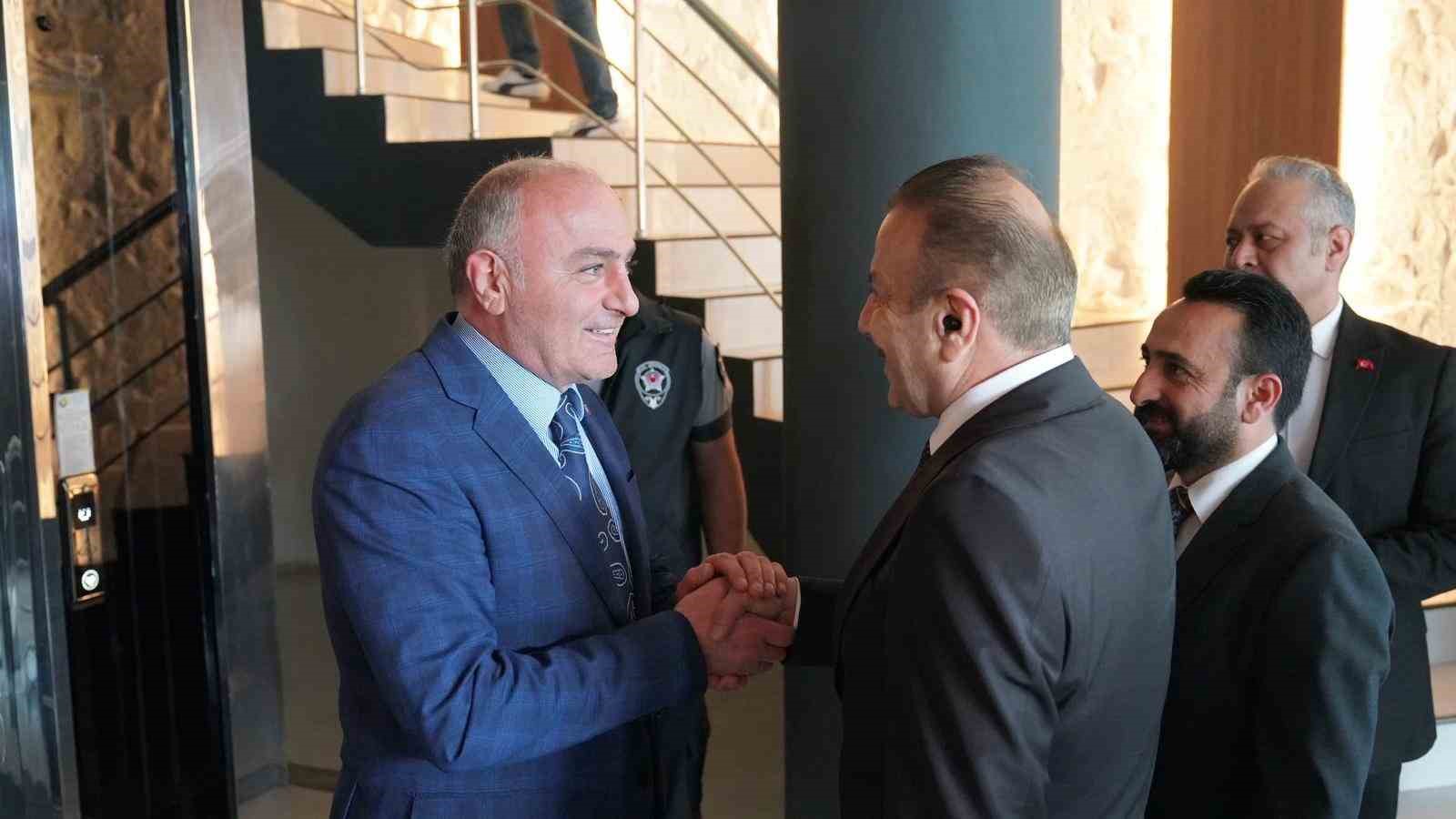 duhok-ticaret-ve-sanayi-odasi-ile-ikby-heyetinden-etso-ya-ziyaret