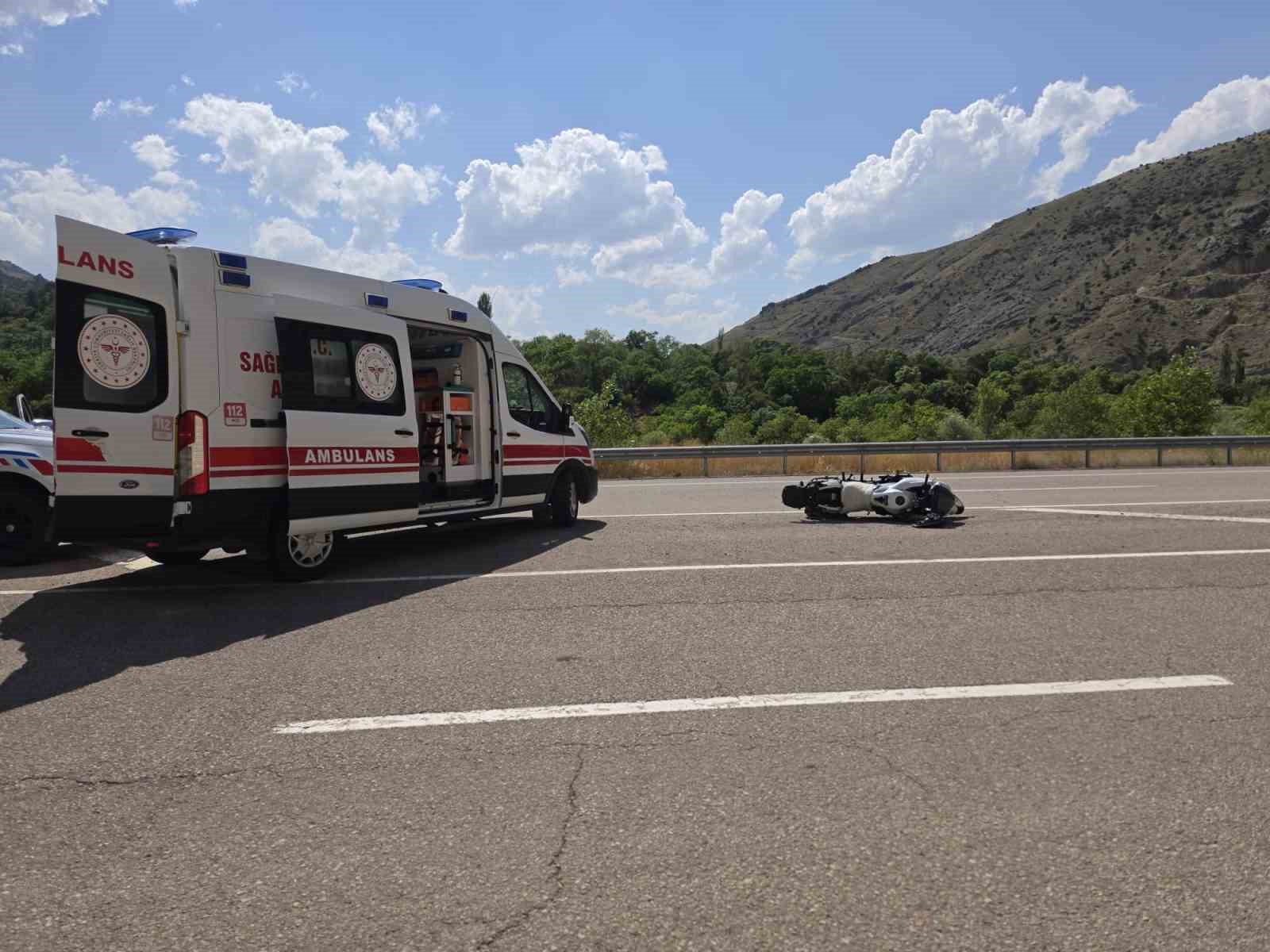 ispir-de-motosiklet-kazasi-1-yarali