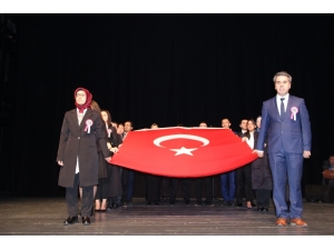 Mesleğe Yeni Başlayan Öğretmen Ant İçti