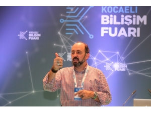 Fizyoloji Uzmanı Prof. Dr. Sinan Canan, Bilişim Fuarı’nda