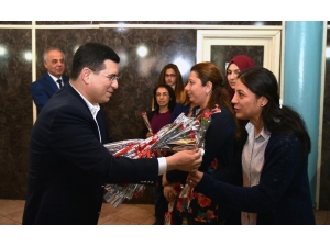 Tütüncü, Öğretmenlerle Buluştu