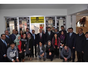 Muş’ta "İl Eğitim Tarihi Müzesi" Açıldı