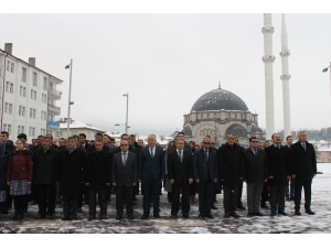 Öğretmenler Günü Akdağmadeni’nde Kutlandı