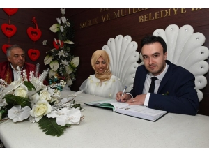 24 Kasım Öğretmenler Günü, Nikahla Renklendi