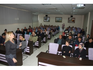 Etkili İletişimin Yöntemlerini Öğrendiler